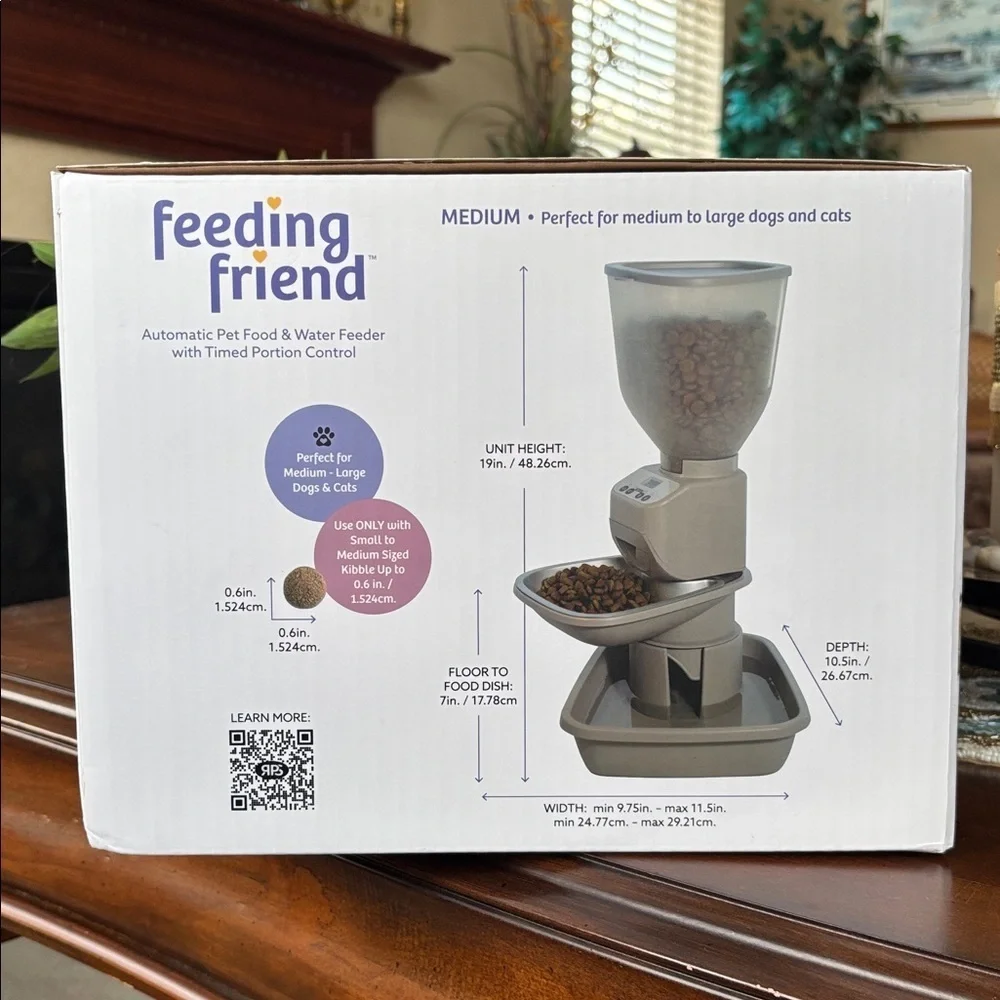 Feeding Friend automatic dog